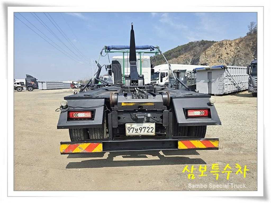 medium and large cargo apChoukJingae - Vista 7