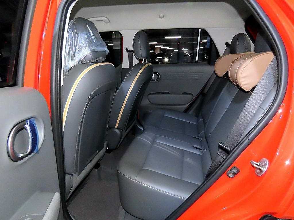 HYUNDAI Casper - Vista 7