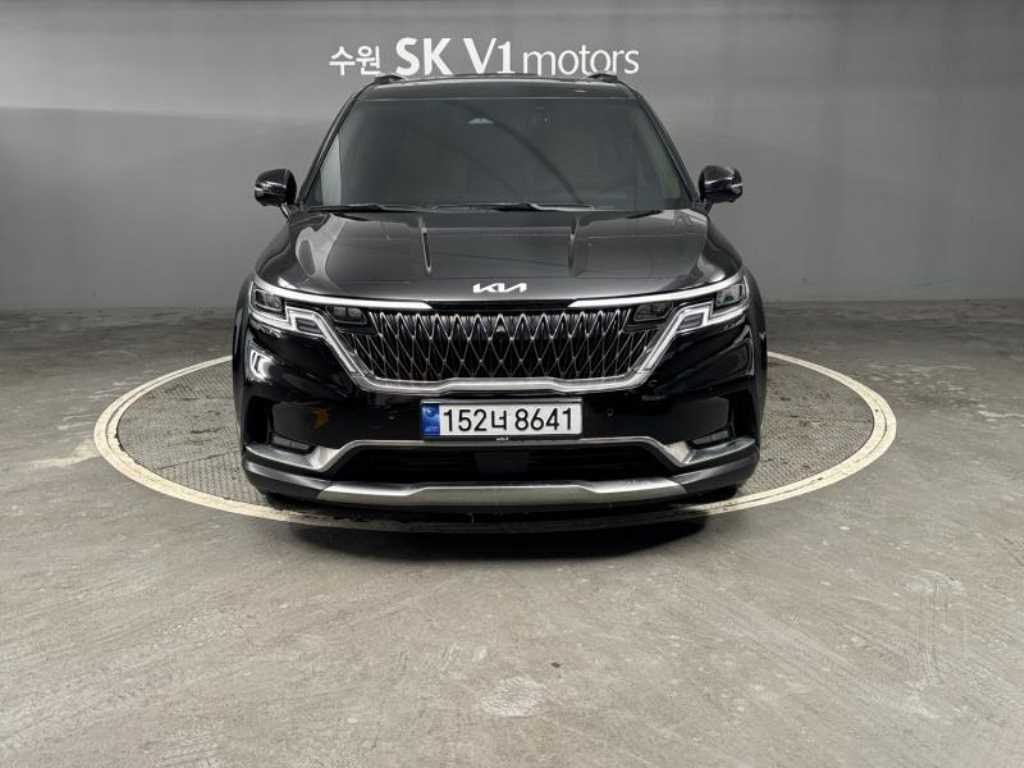 KIA Carnival 2023 Negro - Importación desde Corea - HF Imports Iquique - Foto 1