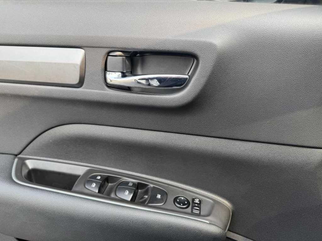 SAMSUNG QM6 2020 Blanco - Importación desde Corea - HF Imports Iquique - Foto 14