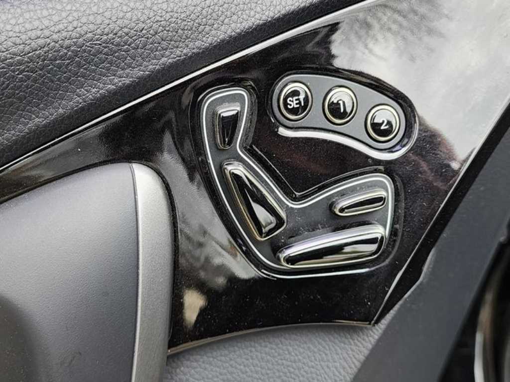 HYUNDAI Grandeur - Vista 10