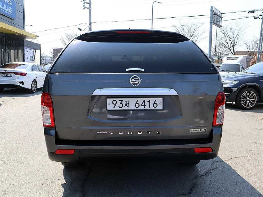 Ssangyong Korando - Vista 4