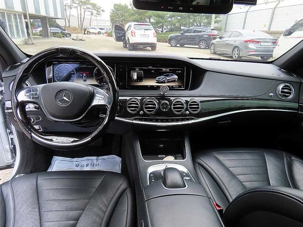 Mercedes Benz S Class - Vista 7