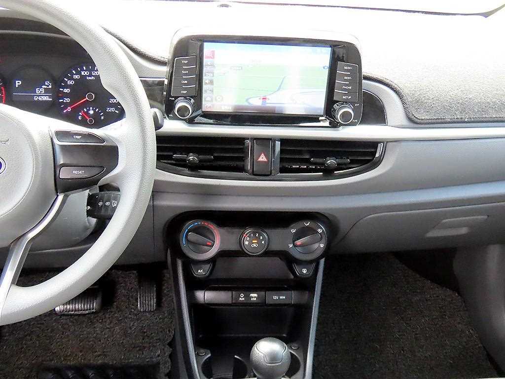 KIA Morning - Vista 10