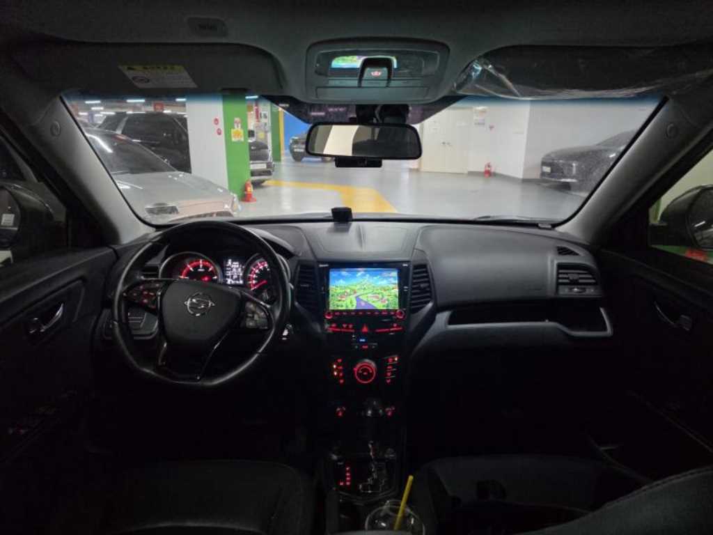 Ssangyong Tivoli - Vista 6