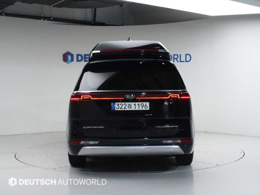 KIA Carnival - Vista 4