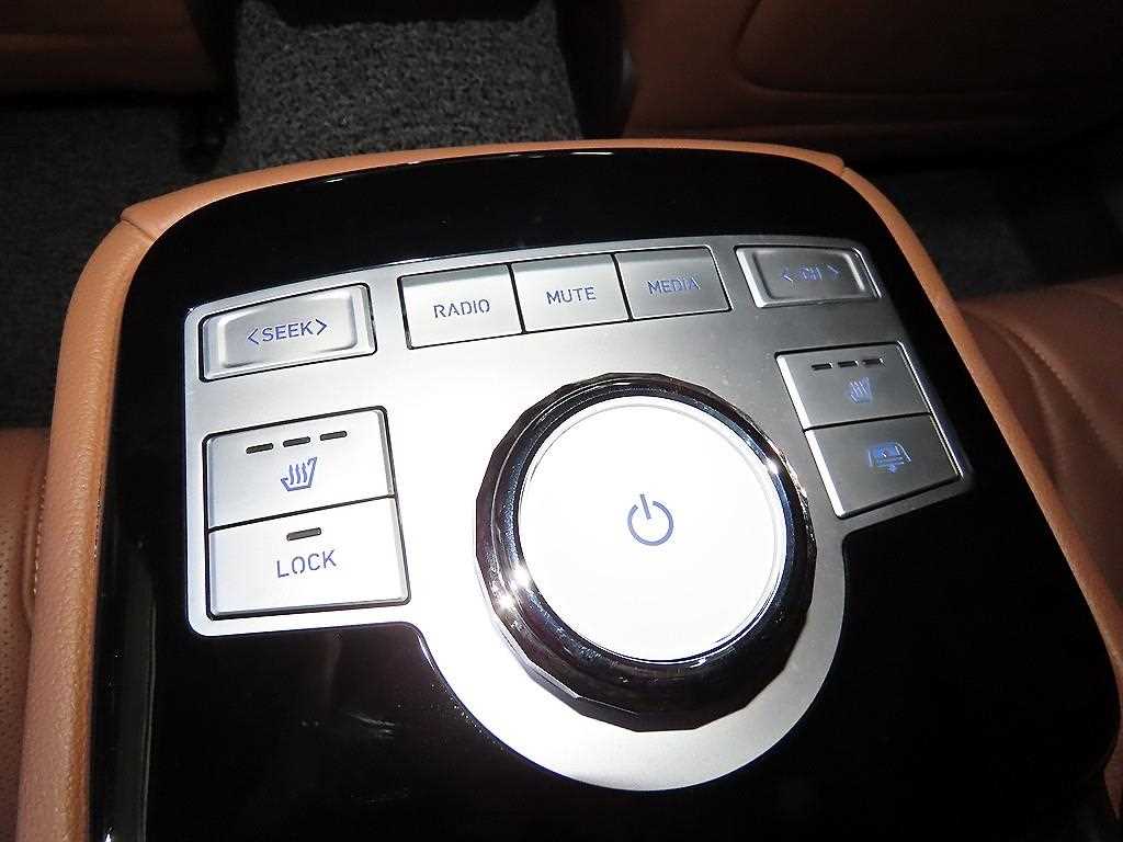 Genesis G80 2024 Blanco - Importación desde Corea - HF Imports Iquique - Foto 15