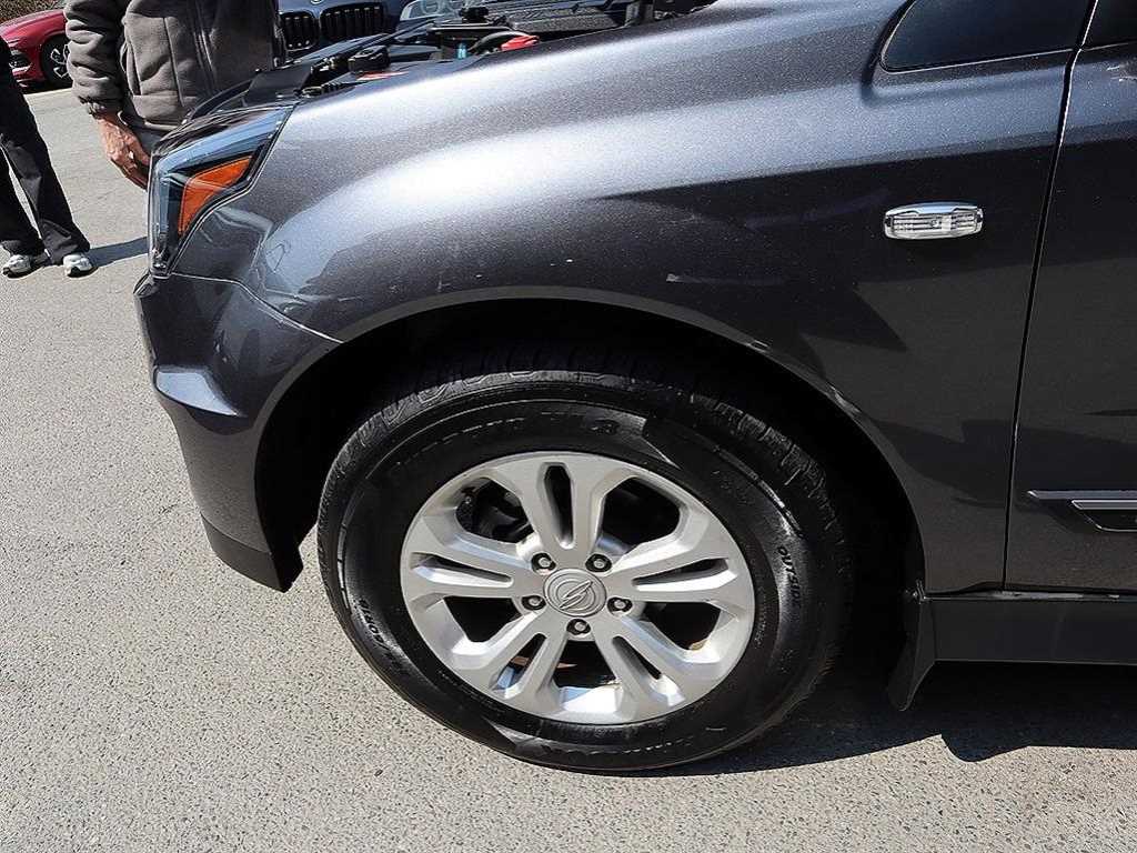 Ssangyong Korando 2015 Gris - Importación desde Corea - HF Imports Iquique - Foto 18