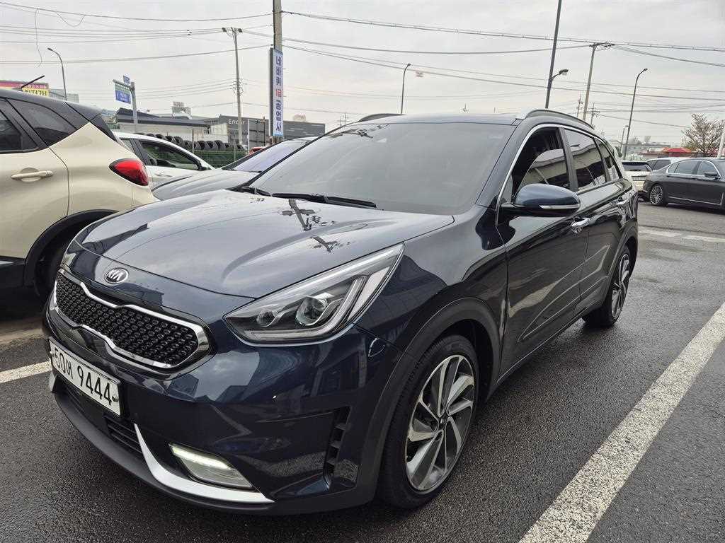 KIA Niro 2018 Azul - Importación desde Corea - HF Imports Iquique - Foto 1