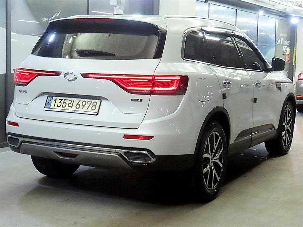 SAMSUNG QM6 - Vista 4