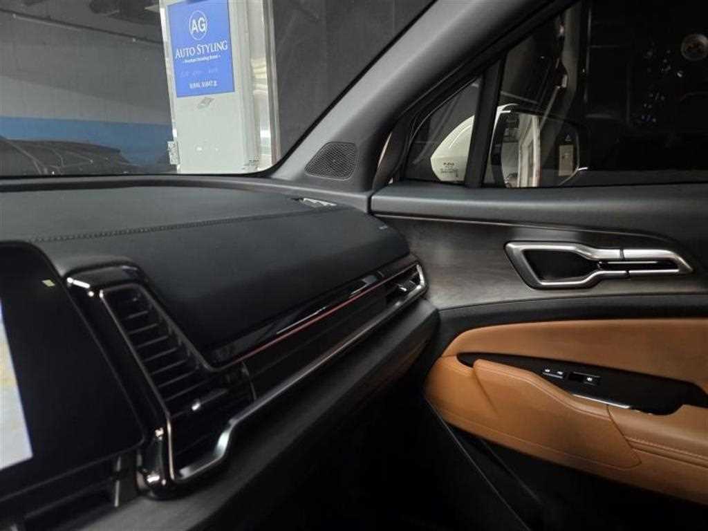 KIA Sportage - Vista 11