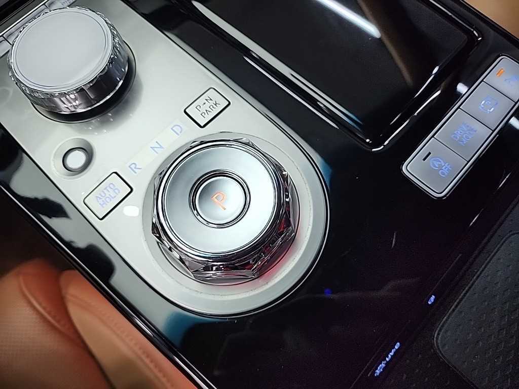 Genesis G80 - Vista 8