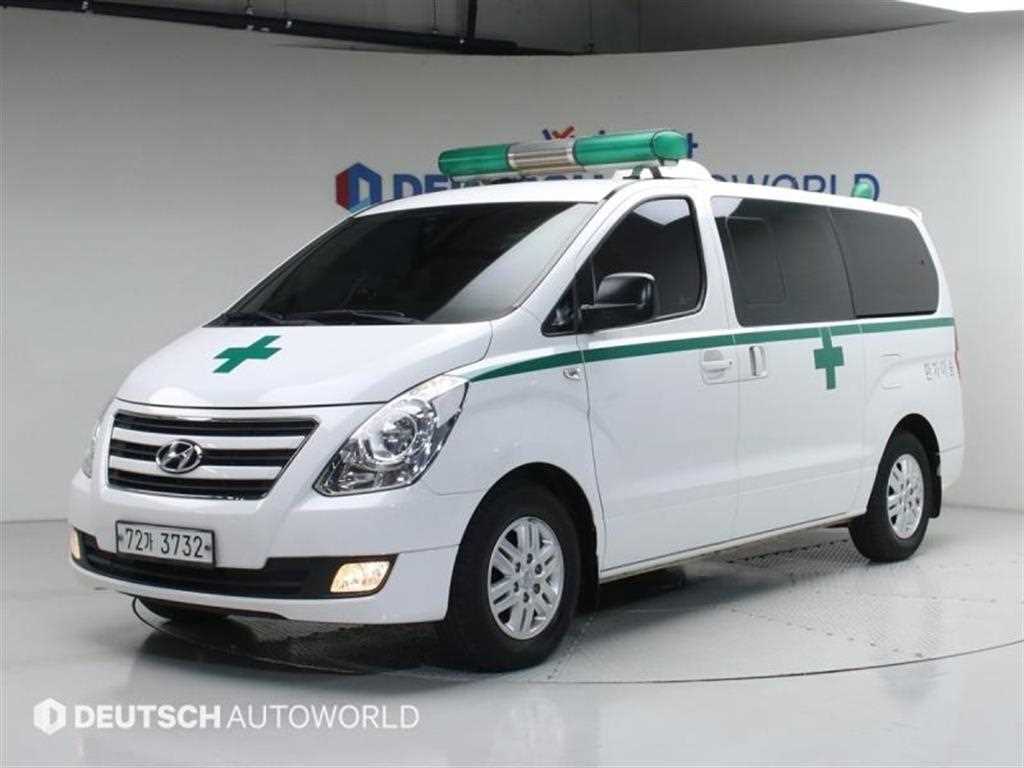 HYUNDAI Starex 2017 Blanco - Importación desde Corea - HF Imports Iquique - Foto 1