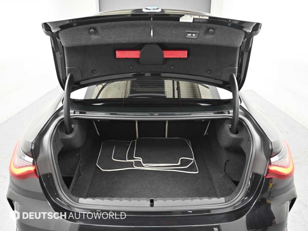 BMW 4 Series 2022 Negro - Importación desde Corea - HF Imports Iquique - Foto 19