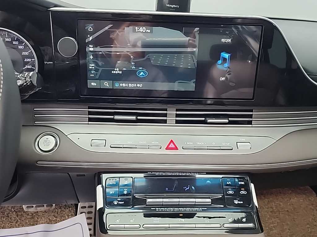 HYUNDAI Grandeur - Vista 10