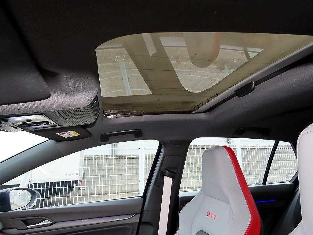 Volkswagen Golf 2023 Azul - Importación desde Corea - HF Imports Iquique - Foto 15