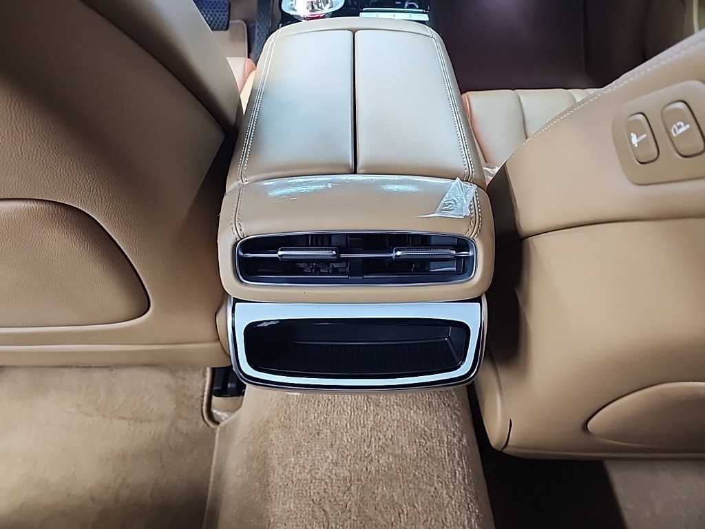 Genesis G80 2025 Negro - Importación desde Corea - HF Imports Iquique - Foto 13