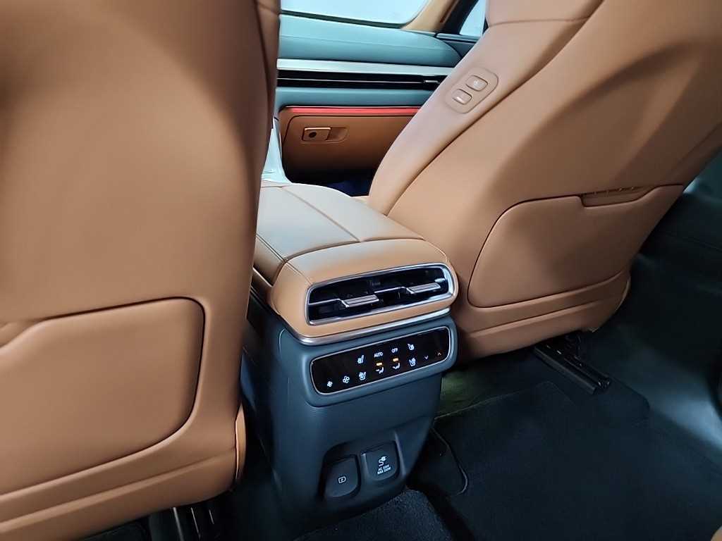 Genesis GV80 2024 Gris - Importación desde Corea - HF Imports Iquique - Foto 13