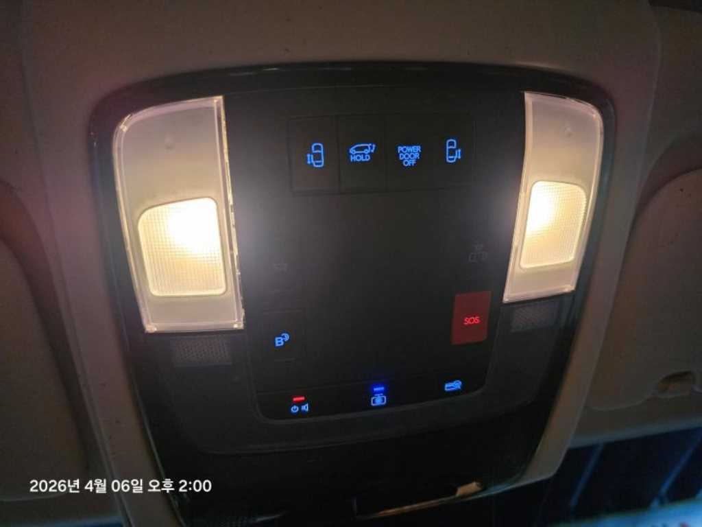 HYUNDAI Staria 2022 Negro - Importación desde Corea - HF Imports Iquique - Foto 13