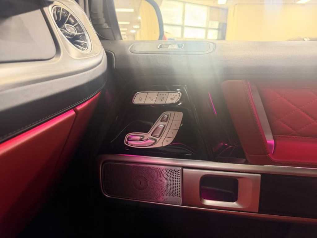 Mercedes Benz G Class (G Wagen) - Vista 11