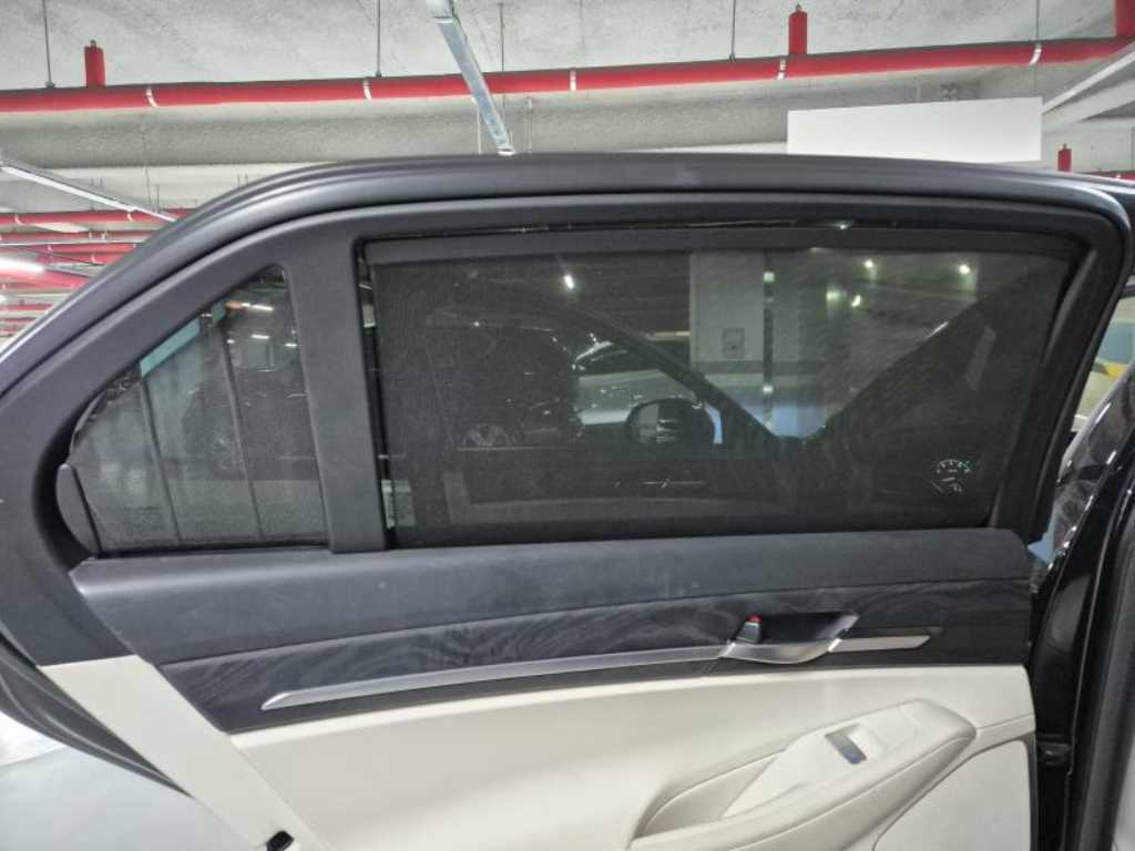 Genesis G90 2019 Negro - Importación desde Corea - HF Imports Iquique - Foto 19