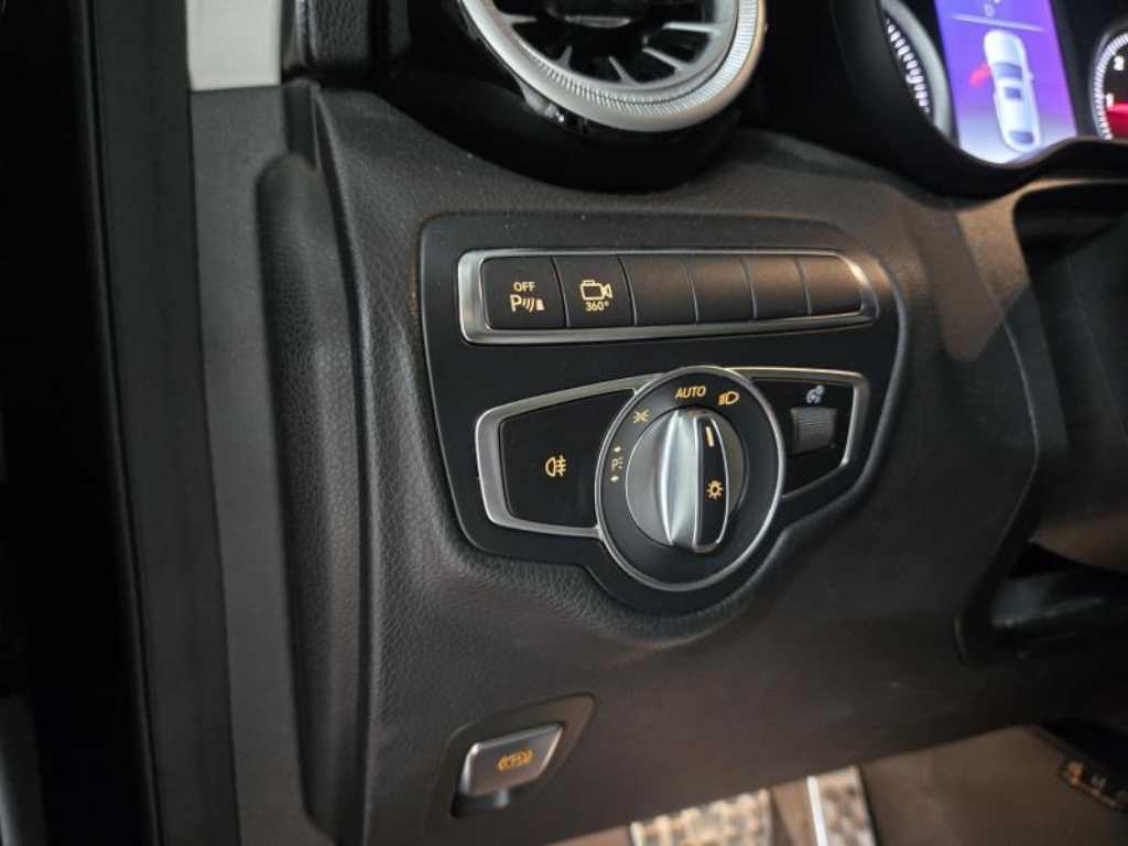 Mercedes Benz GLC Class 2018 Negro - Importación desde Corea - HF Imports Iquique - Foto 17