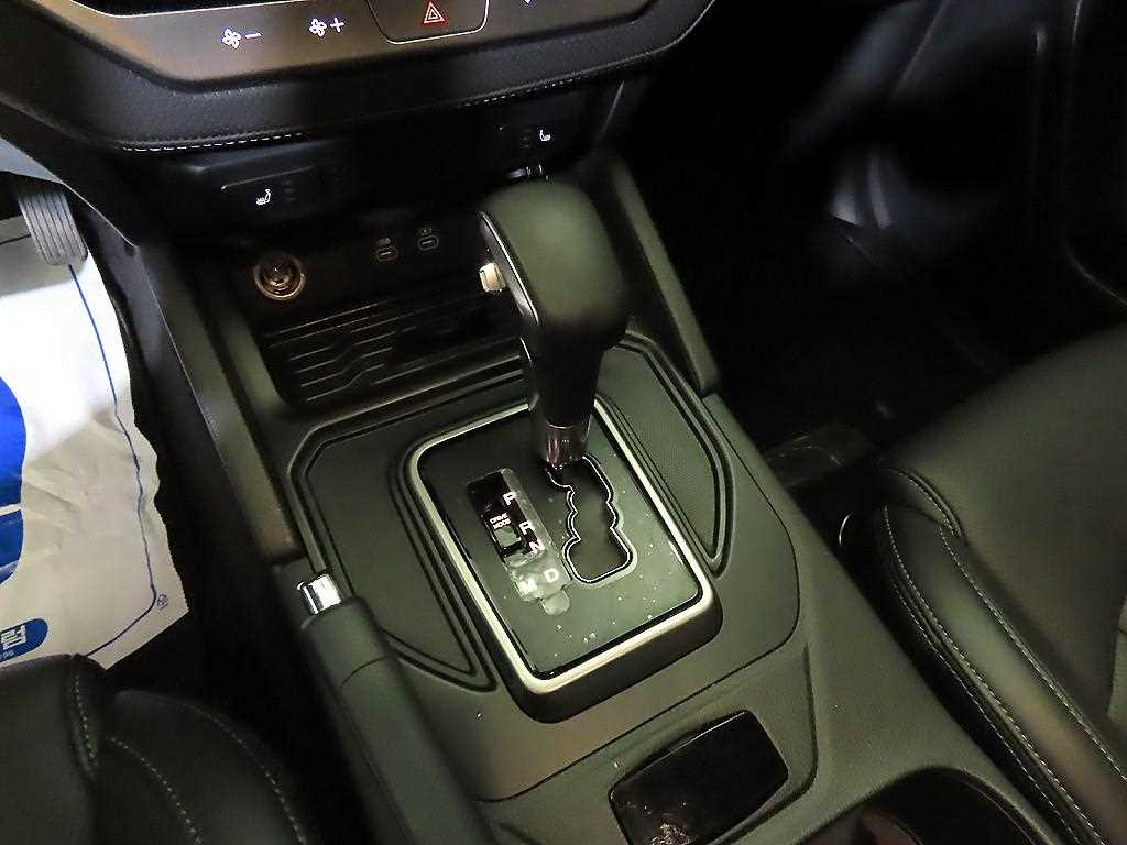 Ssangyong Rexton - Vista 12