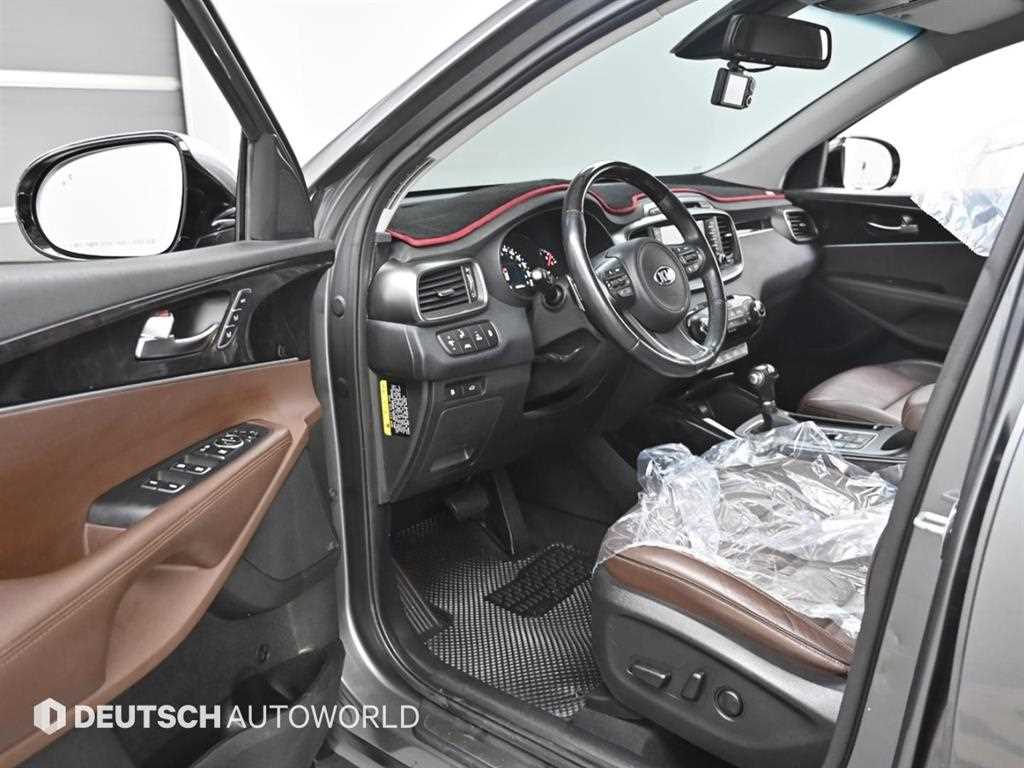 KIA Sorento - Vista 11