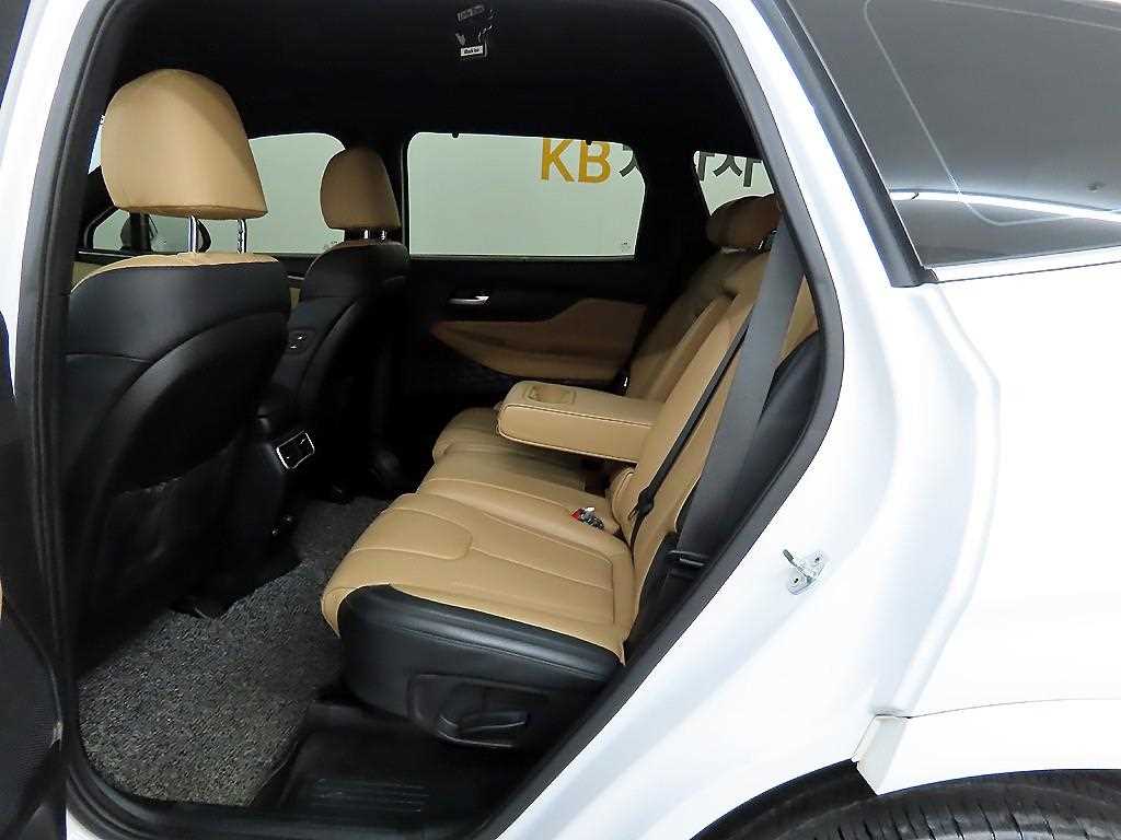 HYUNDAI Santa Fe - Vista 6