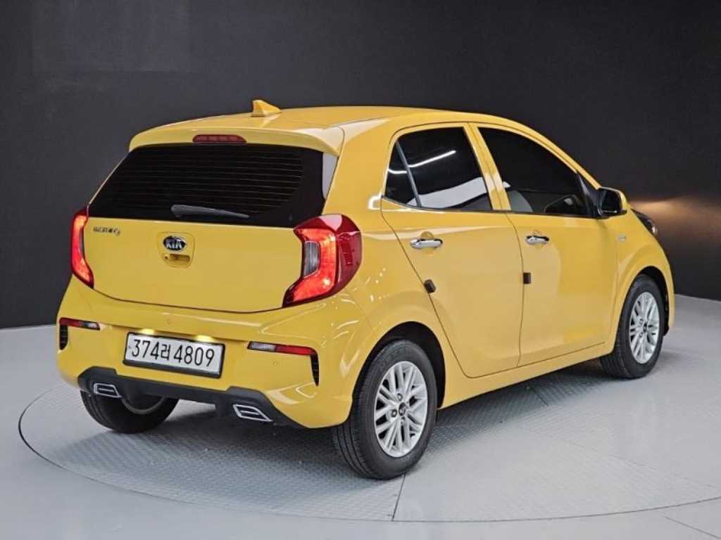 KIA Morning - Vista 4