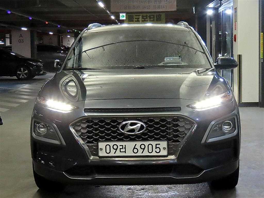 HYUNDAI Kona - Vista 2