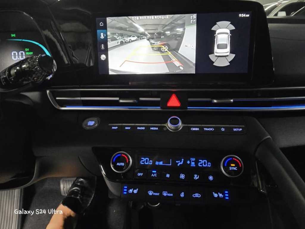 HYUNDAI Avante - Vista 6