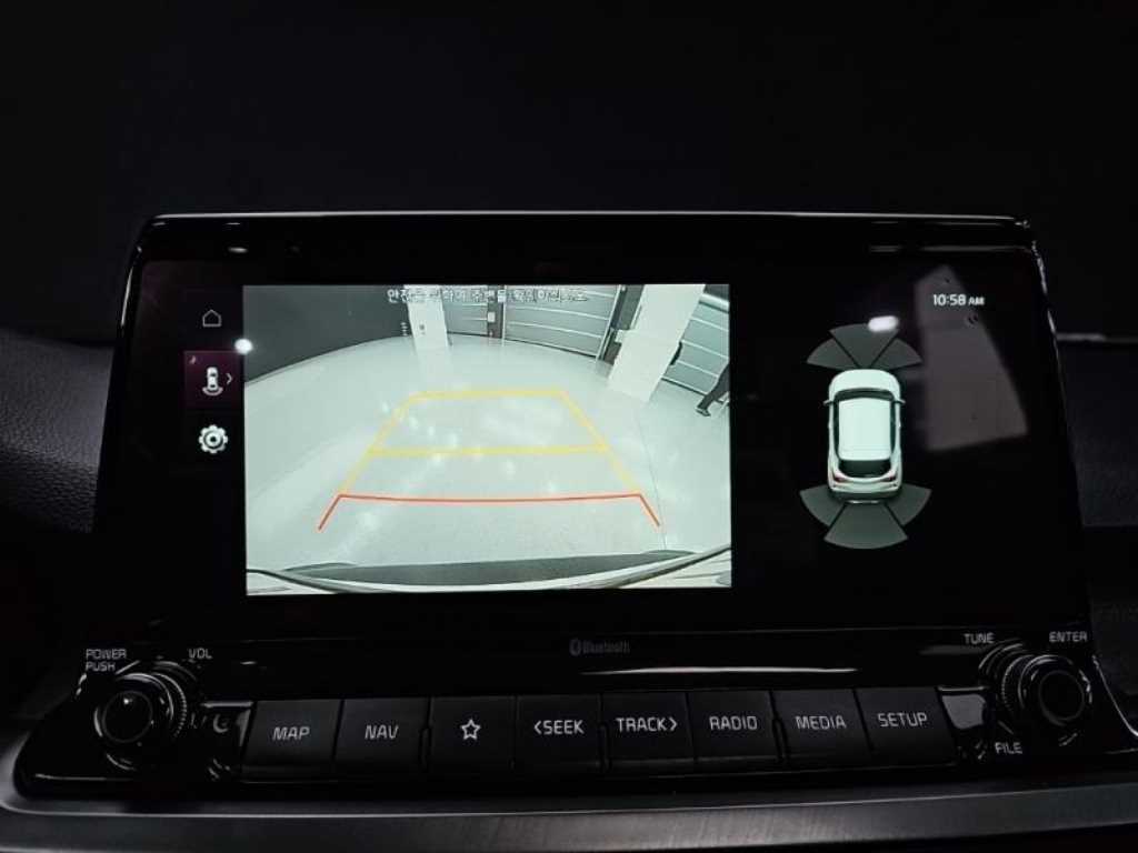 KIA Seltos - Vista 10