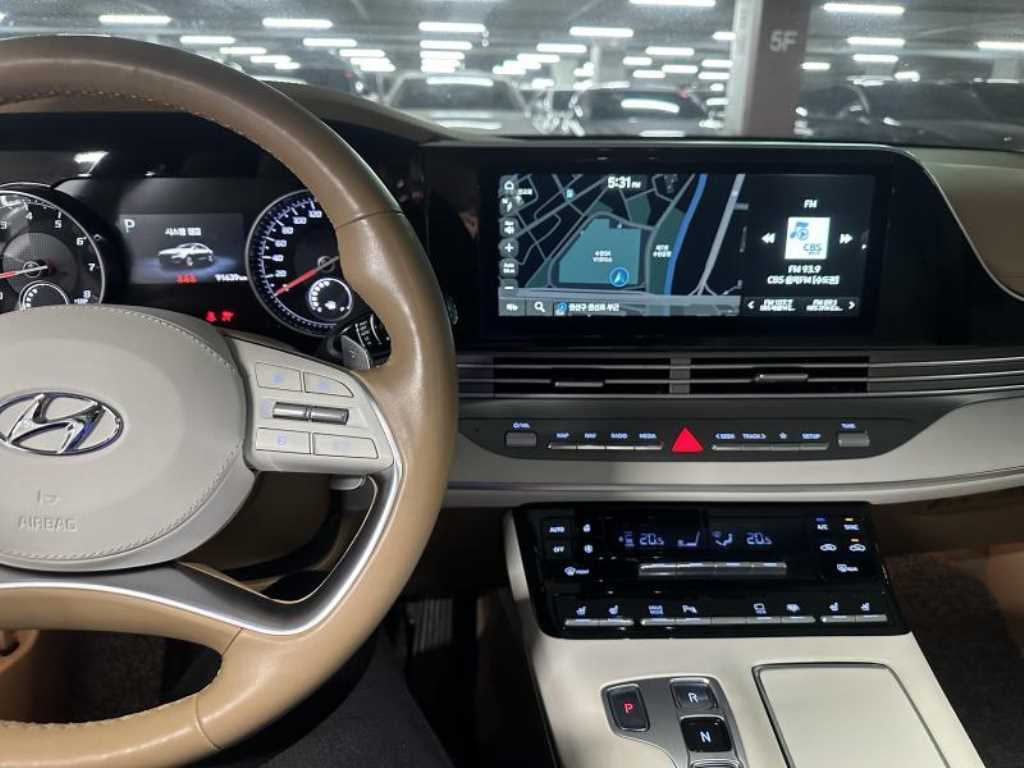 HYUNDAI Grandeur - Vista 5