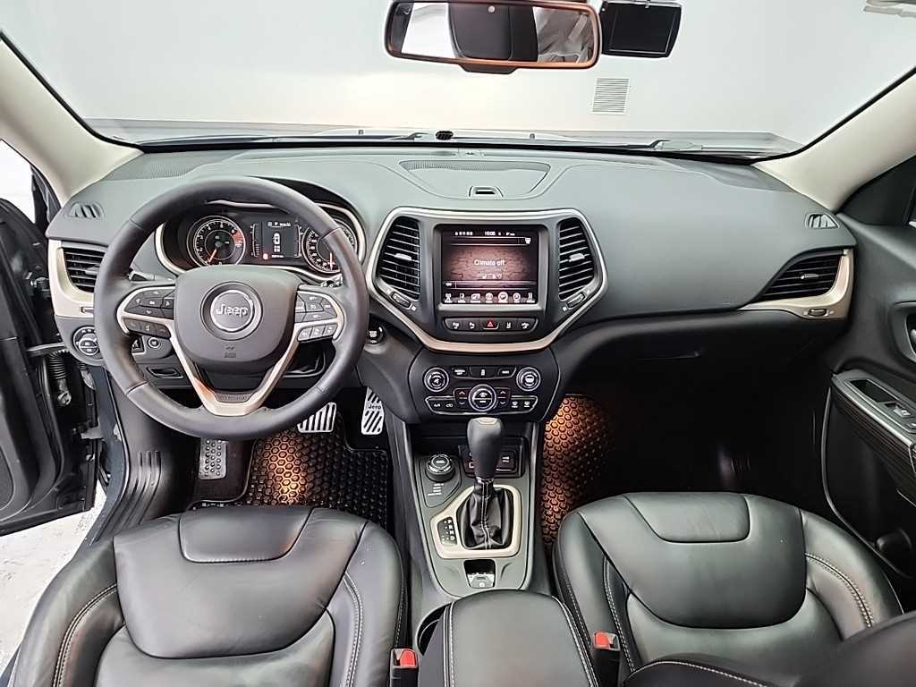 Jeep Cherokee - Vista 7