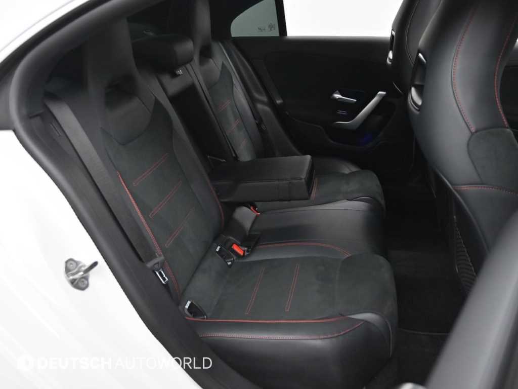 Mercedes Benz CLA Class - Vista 12