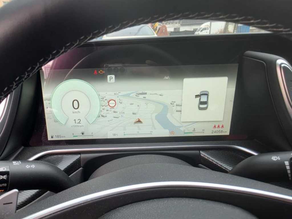 Genesis G90 - Vista 7