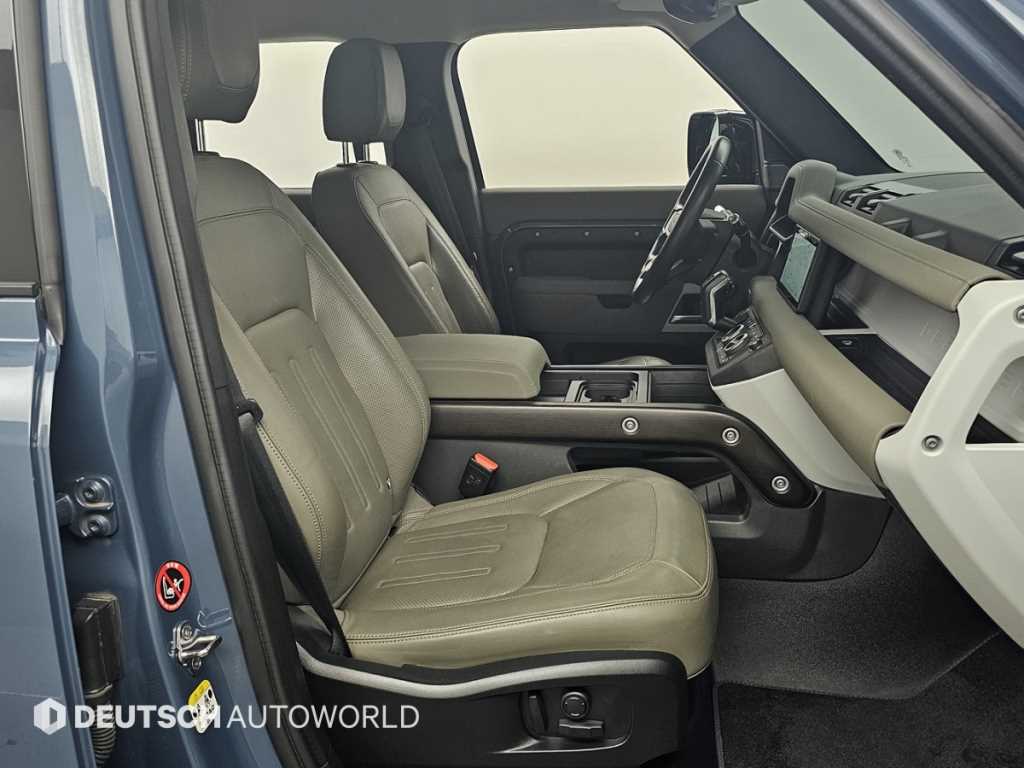 Land Rover Defender - Vista 10