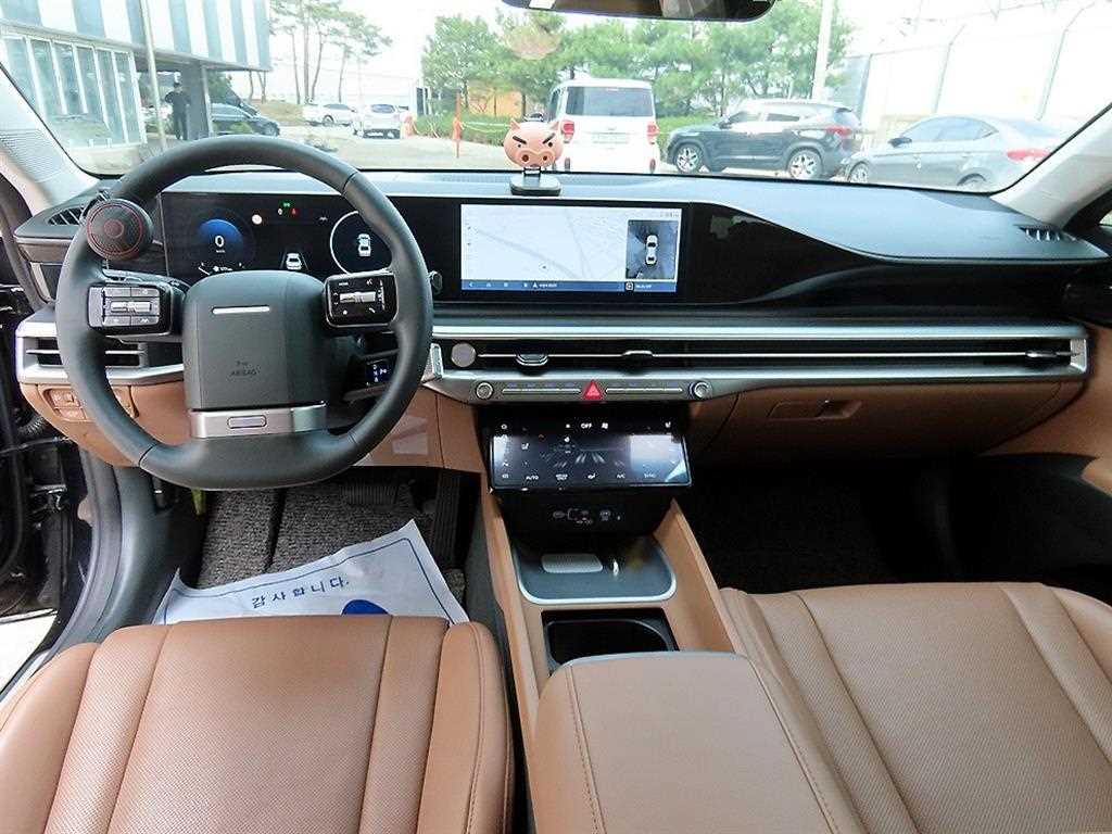 HYUNDAI Grandeur - Vista 7