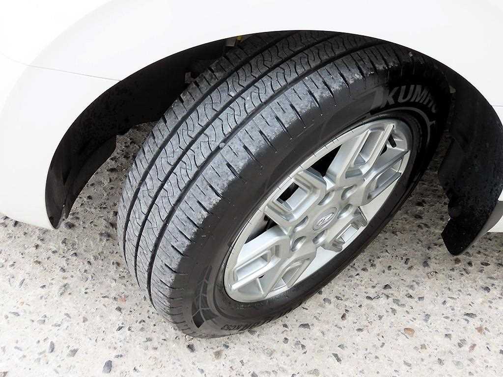 HYUNDAI Staria 2024 Blanco - Importación desde Corea - HF Imports Iquique - Foto 19