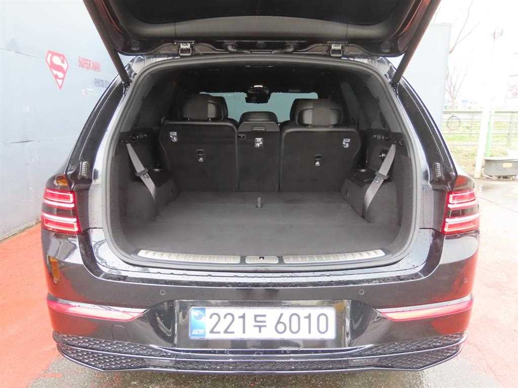 Genesis GV80 - Vista 5