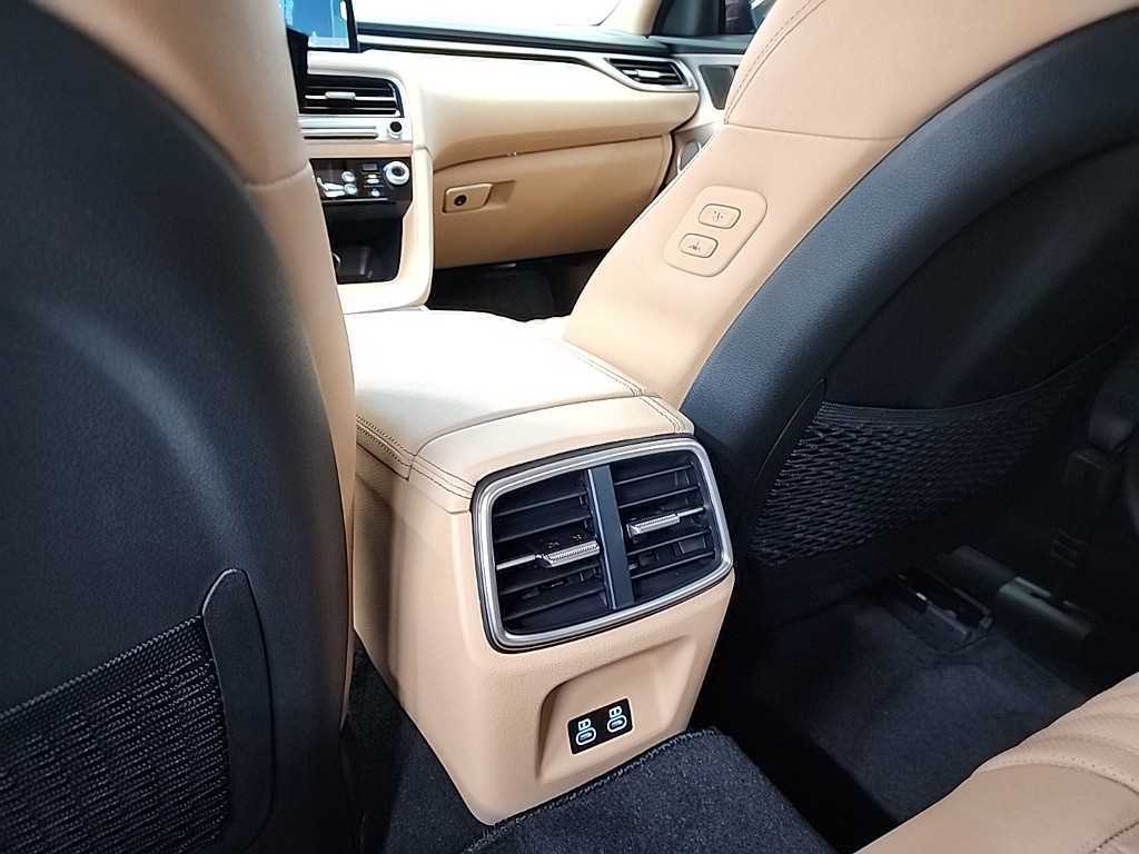 Genesis G70 2025 Rojo - Importación desde Corea - HF Imports Iquique - Foto 13