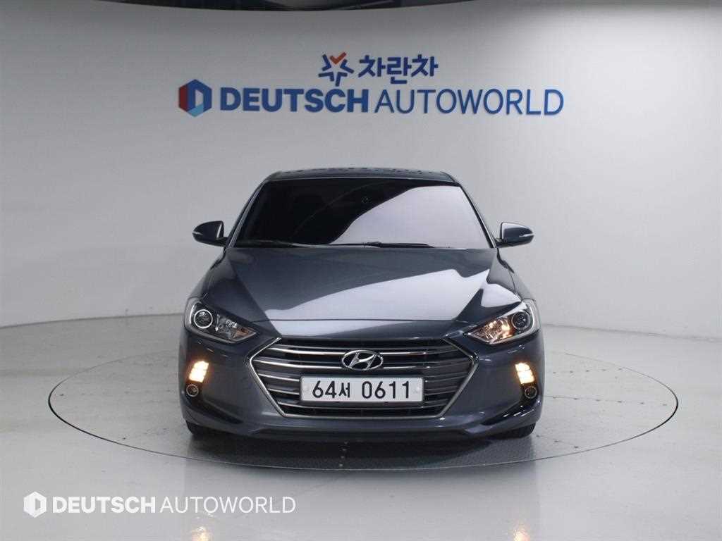 HYUNDAI Avante 2016 Gris - Importación desde Corea - HF Imports Iquique - Foto 1