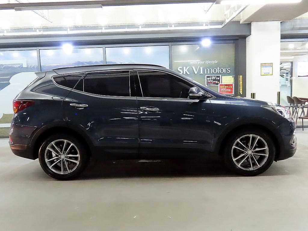 HYUNDAI Santa Fe - Vista 3