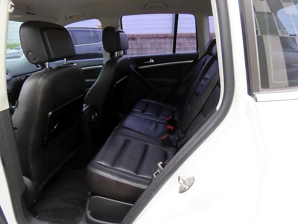 Volkswagen Tiguan - Vista 6