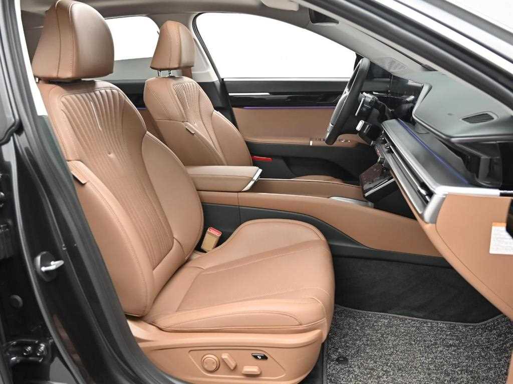 HYUNDAI Grandeur - Vista 10