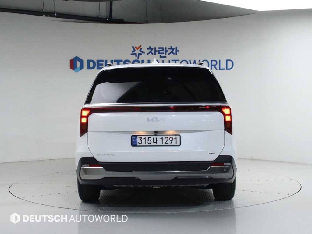 KIA Carnival - Vista 4