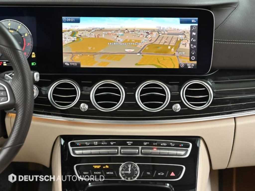 Mercedes Benz E class 2018 Blanco - Importación desde Corea - HF Imports Iquique - Foto 14