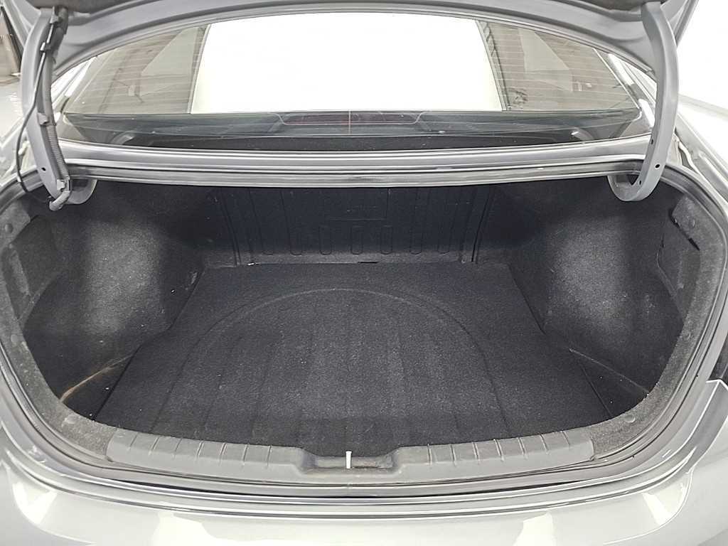 HYUNDAI Avante 2019 Gris - Importación desde Corea - HF Imports Iquique - Foto 18