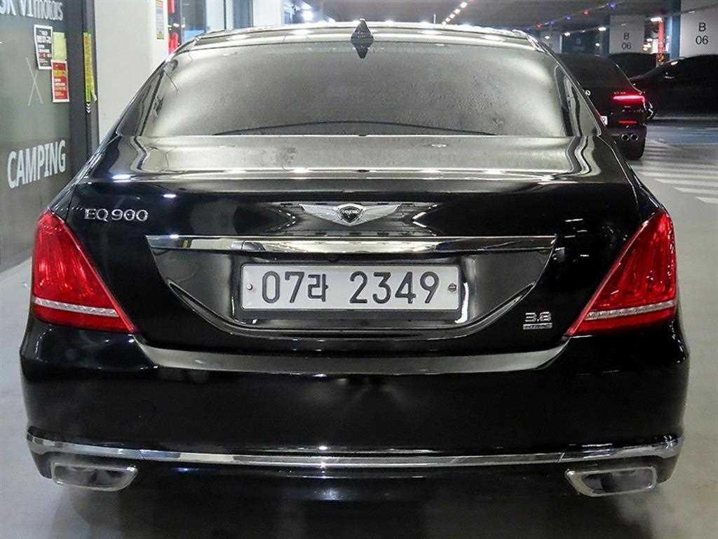 Genesis EQ900 - Vista 5